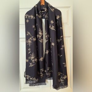 MaxMara 100% silk. Brand new, never used!